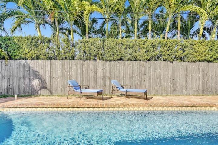 Beautiful 4 Bedrooms/Pool/Walk To Beach Deerfield Beach Exterior photo