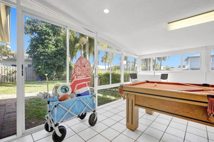 Beautiful 4 Bedrooms/Pool/Walk To Beach Deerfield Beach Exterior photo