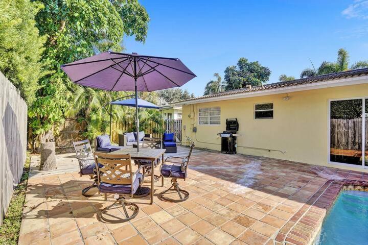 Beautiful 4 Bedrooms/Pool/Walk To Beach Deerfield Beach Exterior photo
