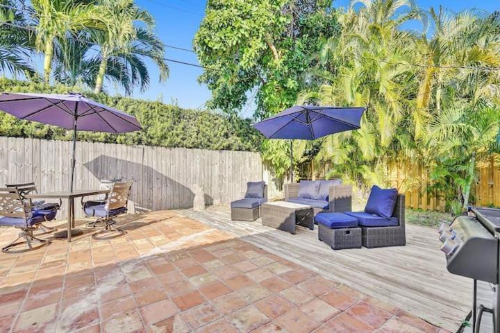 Beautiful 4 Bedrooms/Pool/Walk To Beach Deerfield Beach Exterior photo